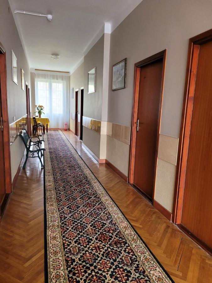 Zajazd Meran Krynica Zdroj Exterior photo